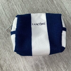 Lancǒme small Terry cloth makeup/toiletry case